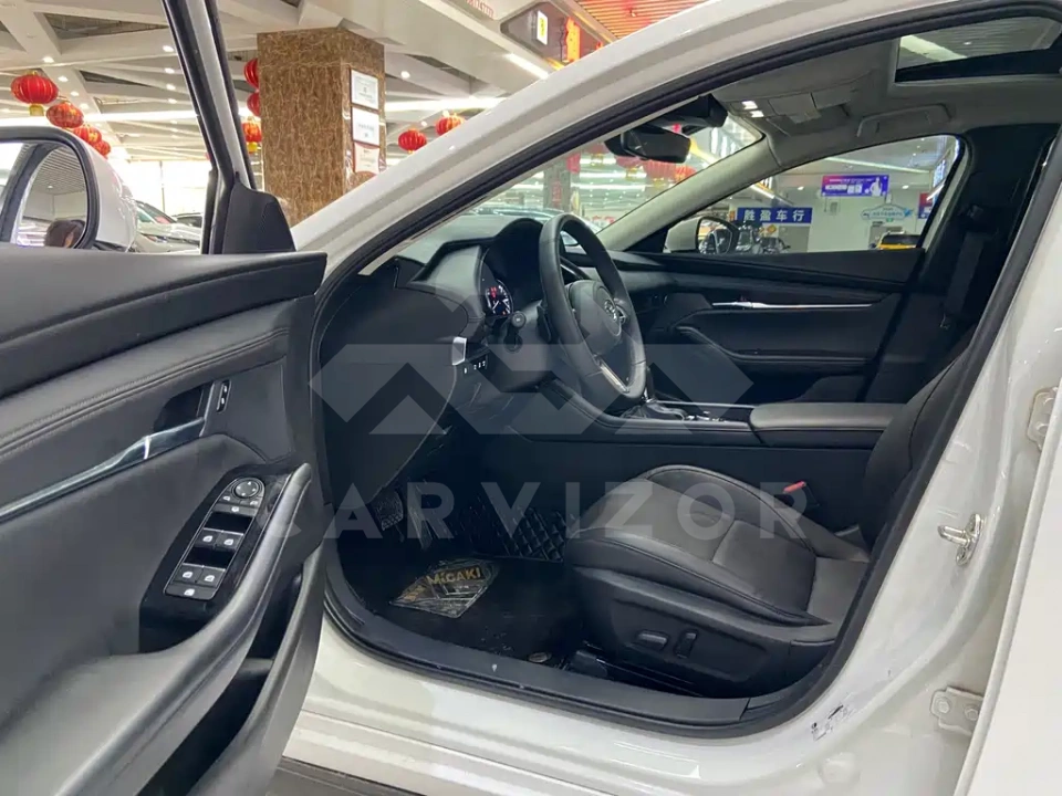 Mazda 3 Axela