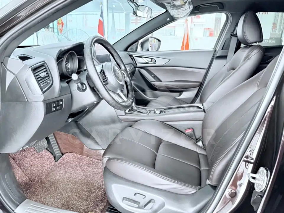 Mazda CX-4