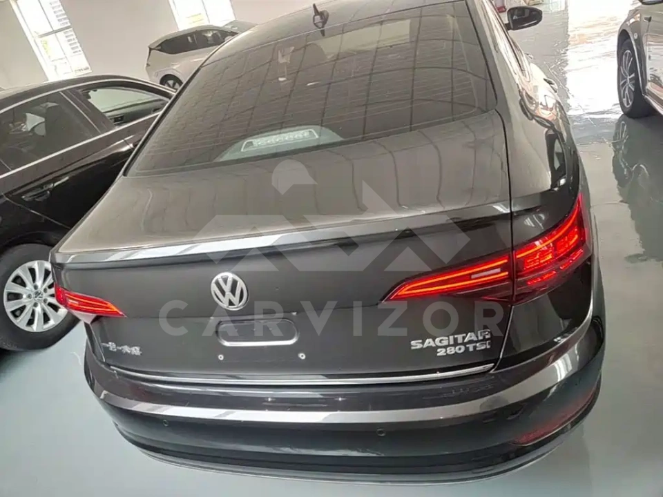 Volkswagen Sagitar