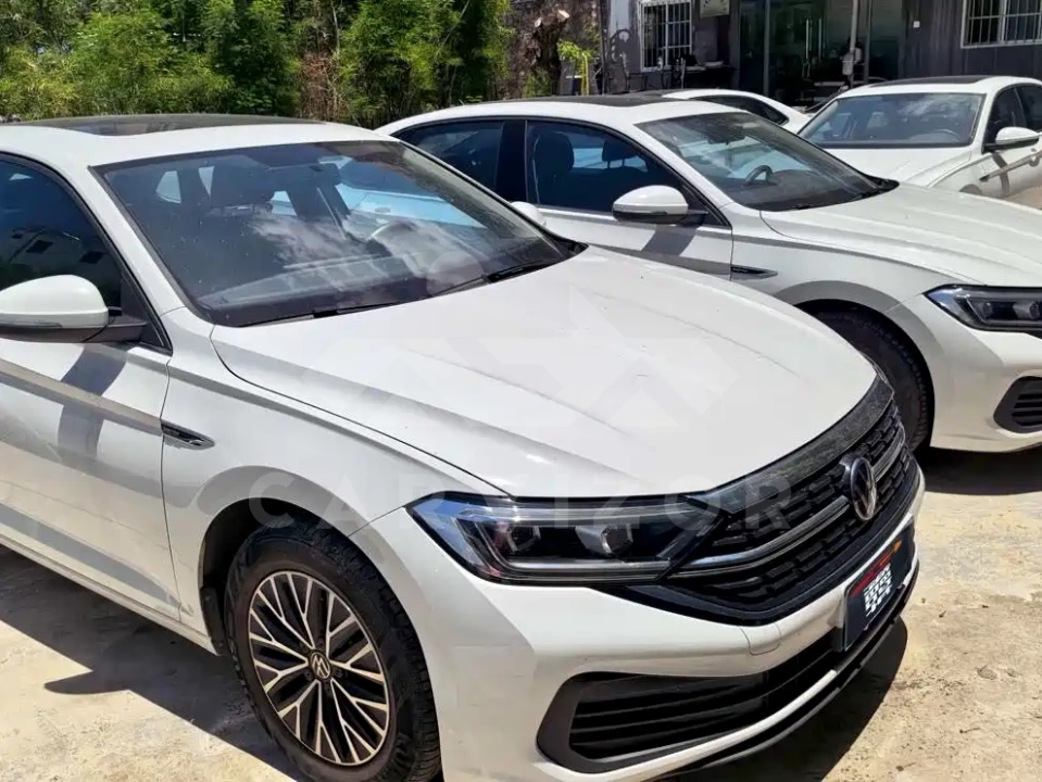 Volkswagen Sagitar