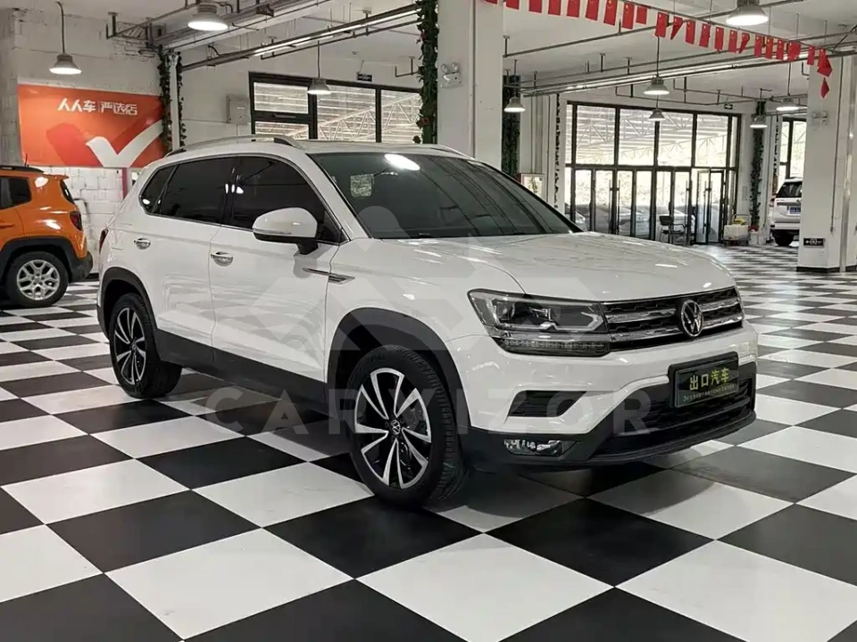 Volkswagen Tharu