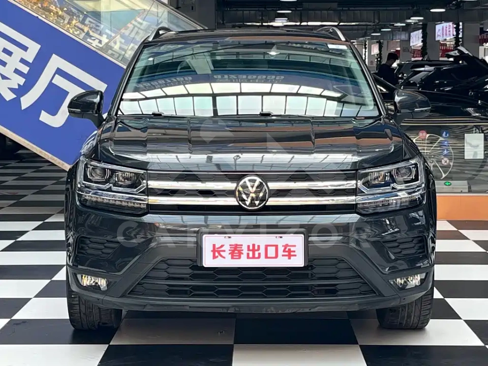 Volkswagen Tharu