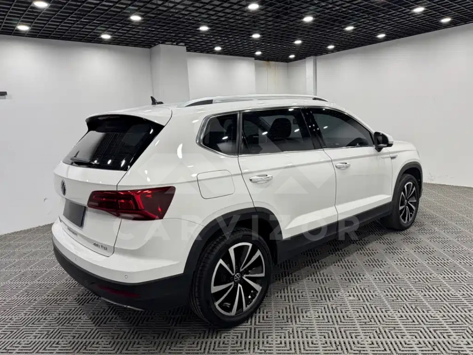 Volkswagen Tharu