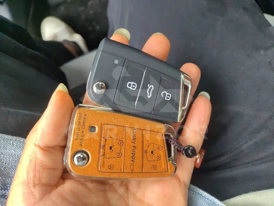 Volkswagen Tharu