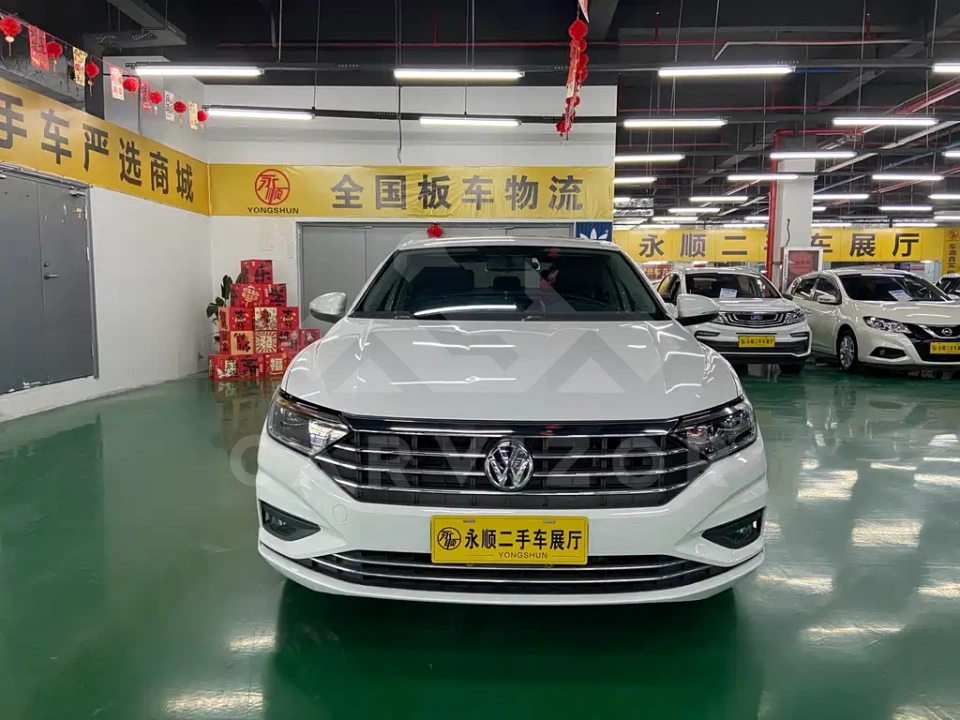 Volkswagen Sagitar