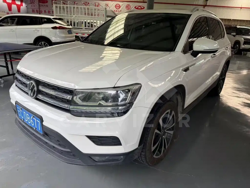 Volkswagen Tharu