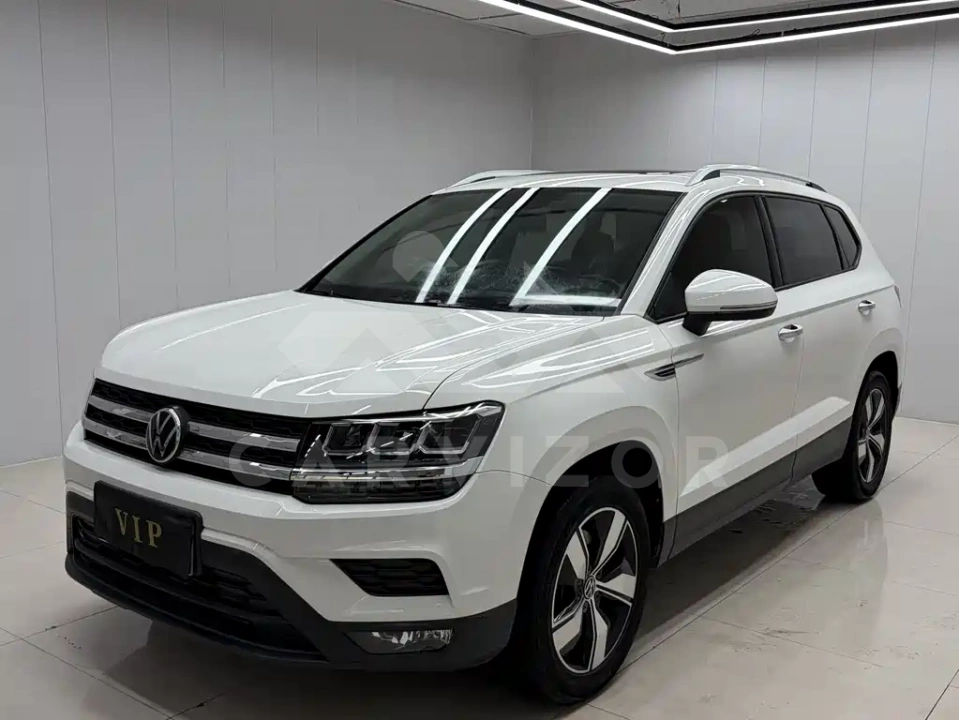 Volkswagen Tharu