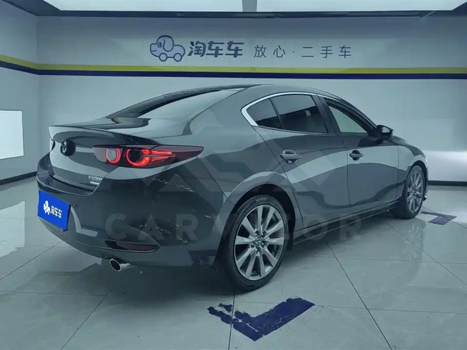 Mazda 3 Axela