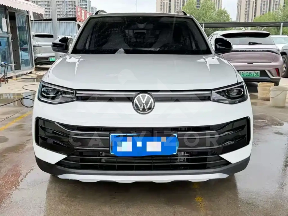 Volkswagen Tharu