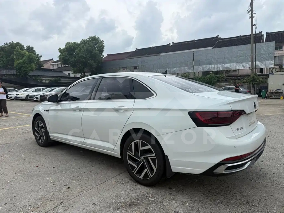 Volkswagen Sagitar