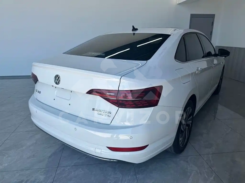 Volkswagen Sagitar