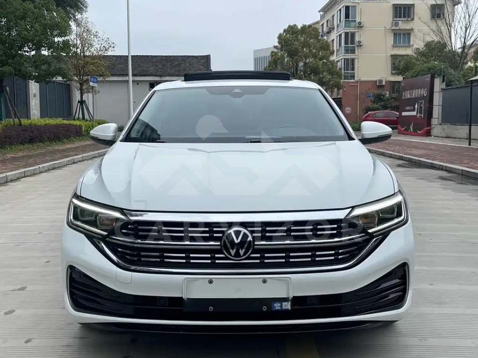 Volkswagen Sagitar