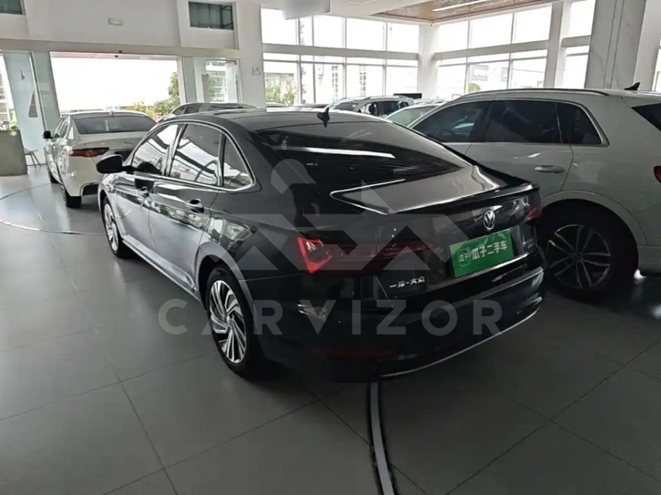 Volkswagen Sagitar