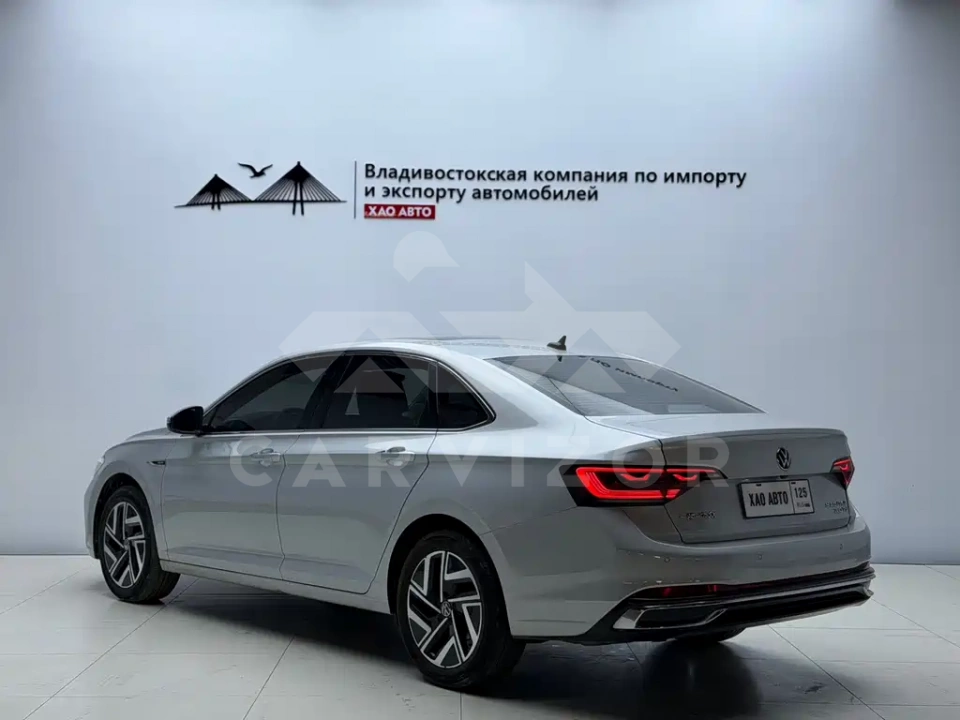 Volkswagen Sagitar