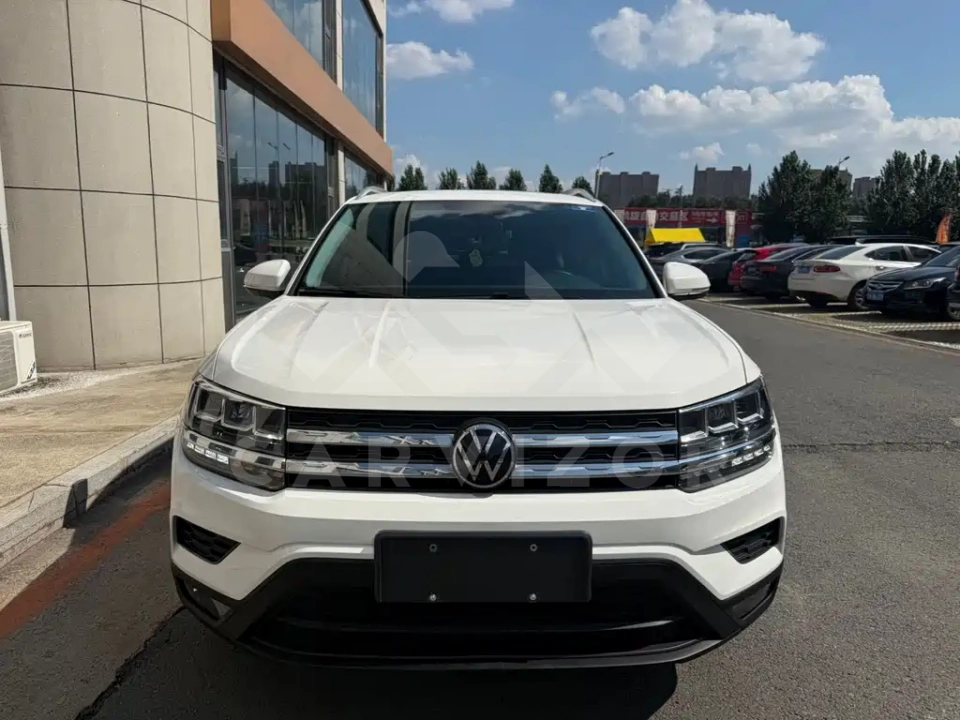 Volkswagen Tharu