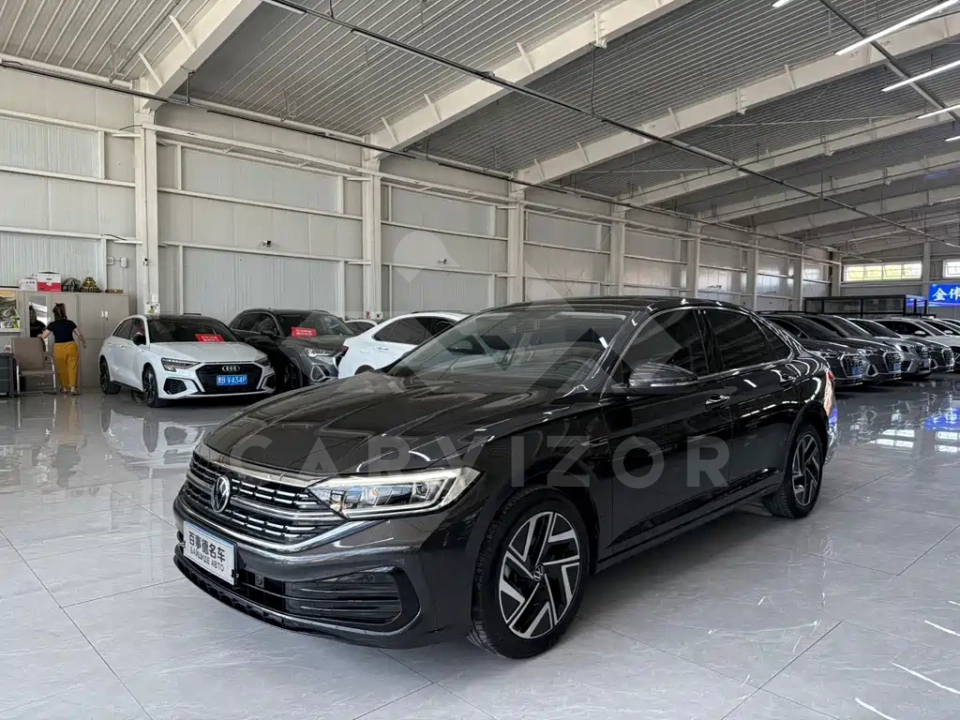 Volkswagen Sagitar