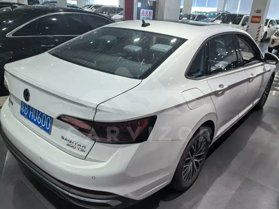 Volkswagen Sagitar