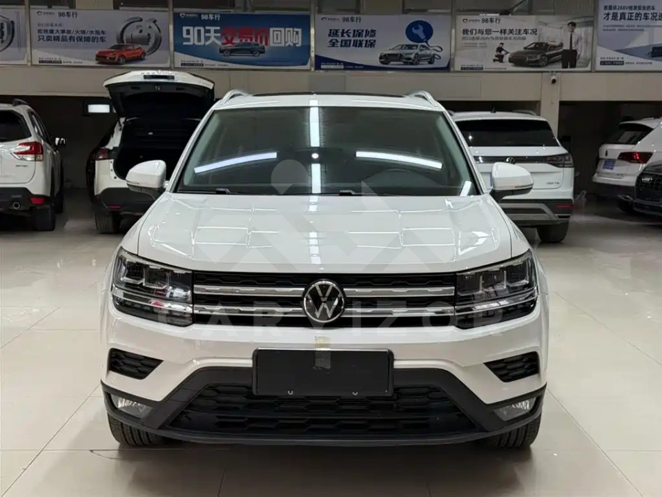 Volkswagen Tharu
