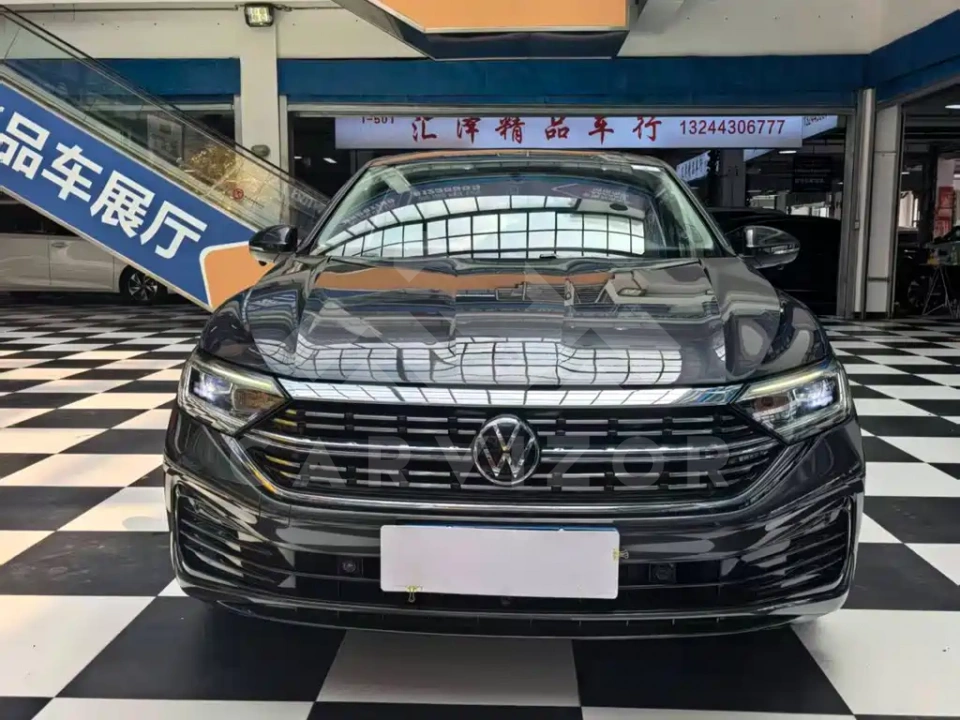 Volkswagen Sagitar