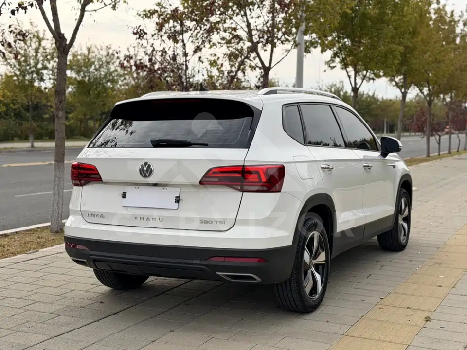 Volkswagen Tharu