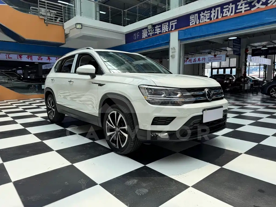 Volkswagen Tharu