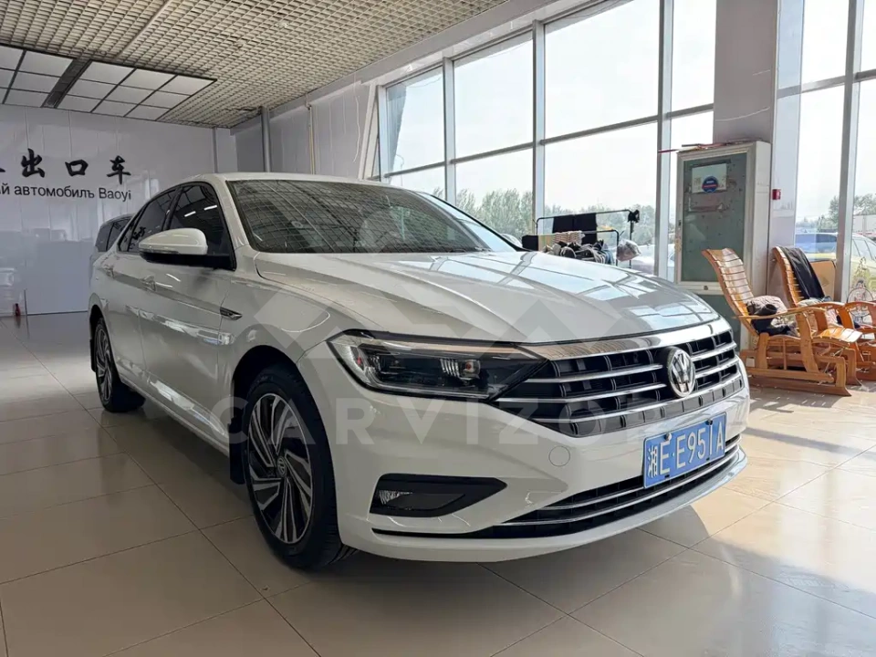 Volkswagen Sagitar