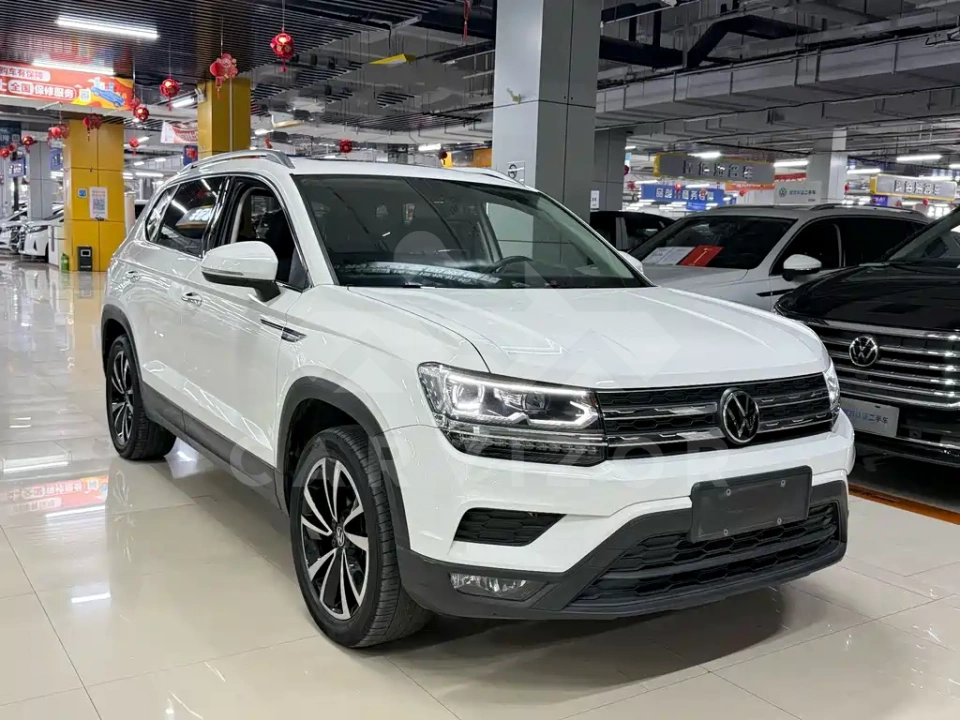 Volkswagen Tharu