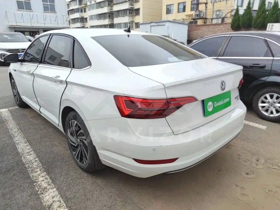 Volkswagen Sagitar