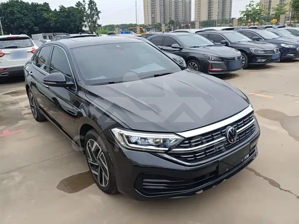 Volkswagen Sagitar