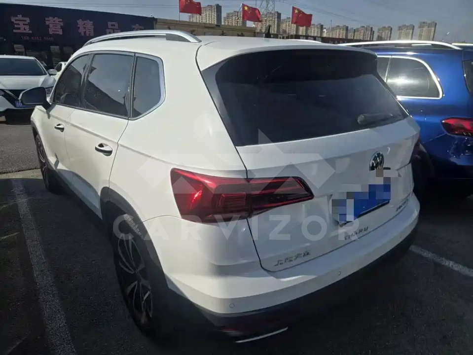 Volkswagen Tharu