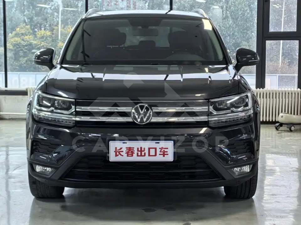 Volkswagen Tharu