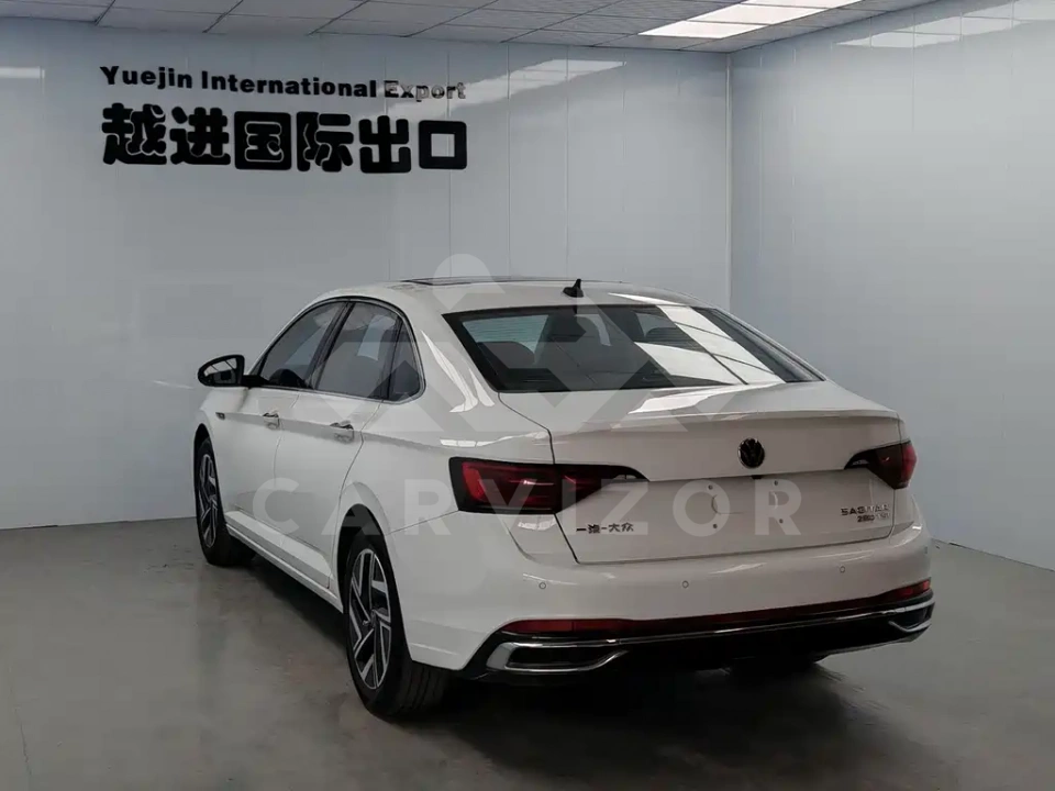 Volkswagen Sagitar