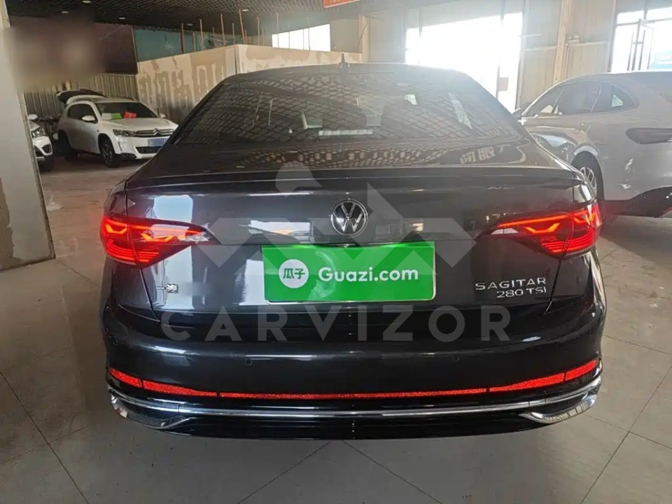 Volkswagen Sagitar