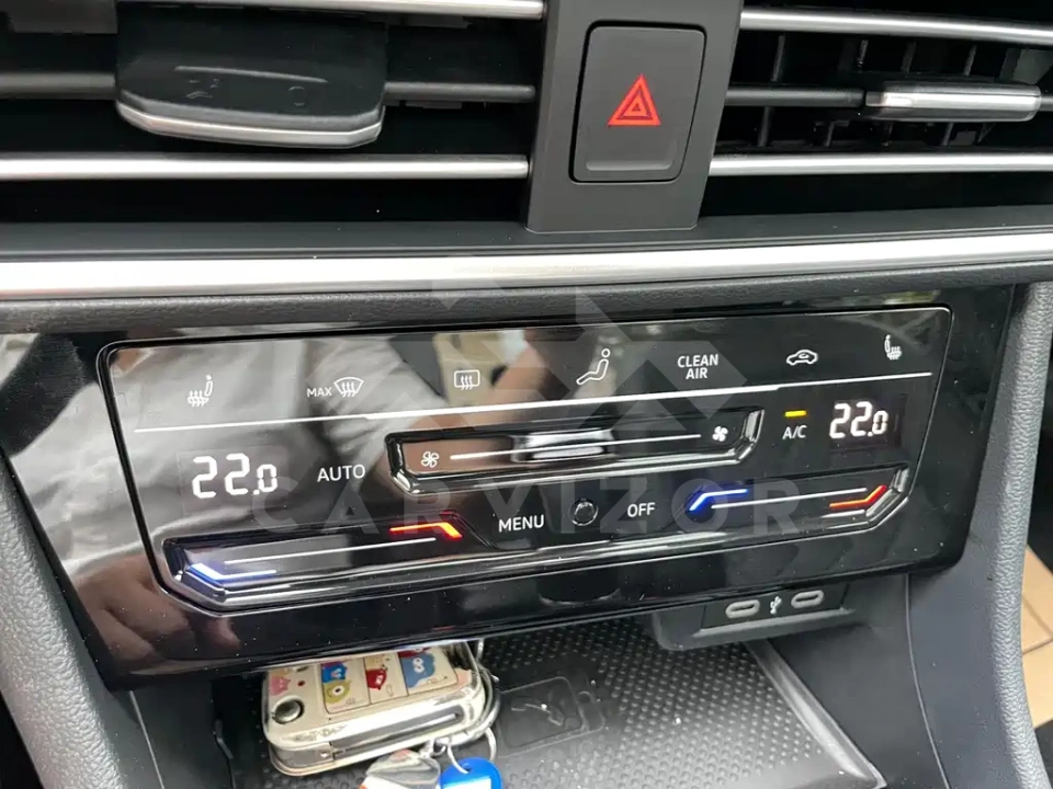 Volkswagen Sagitar
