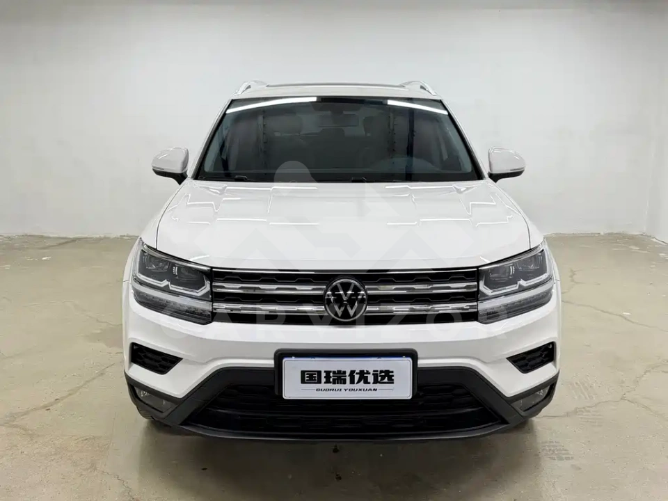 Volkswagen Tharu