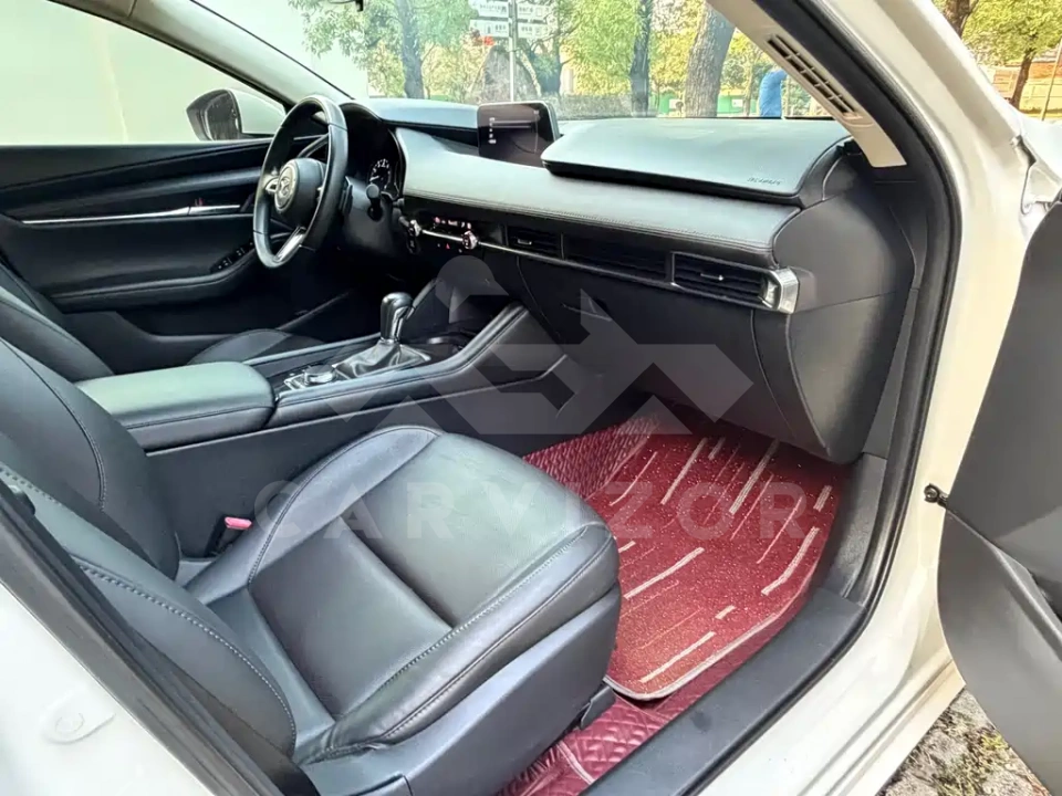 Mazda 3 Axela