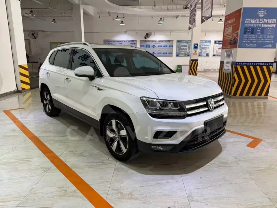 Volkswagen Tharu