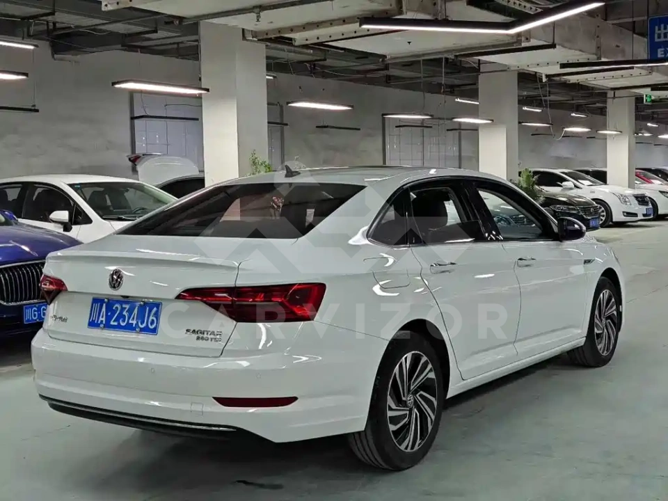 Volkswagen Sagitar