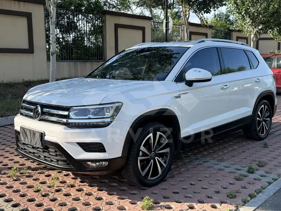 Volkswagen Tharu