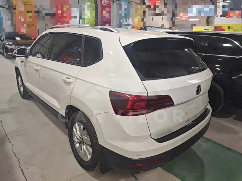 Volkswagen Tharu