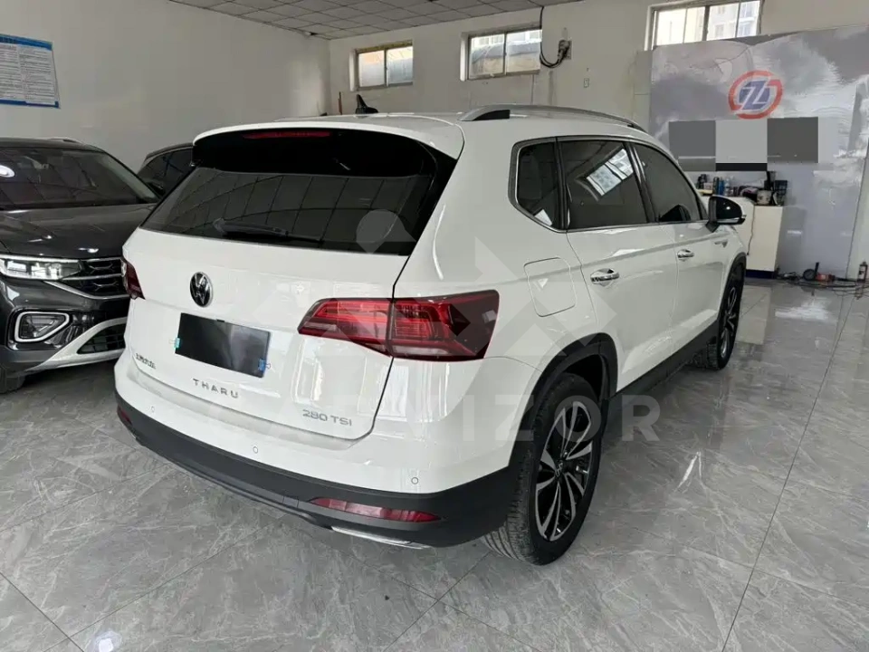 Volkswagen Tharu