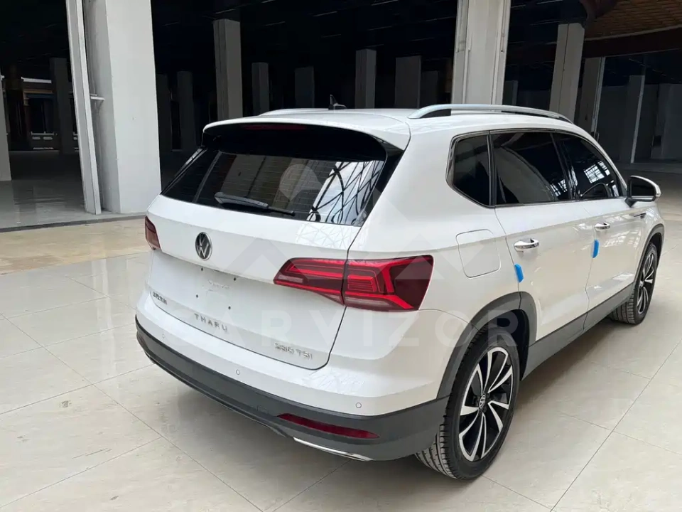 Volkswagen Tharu