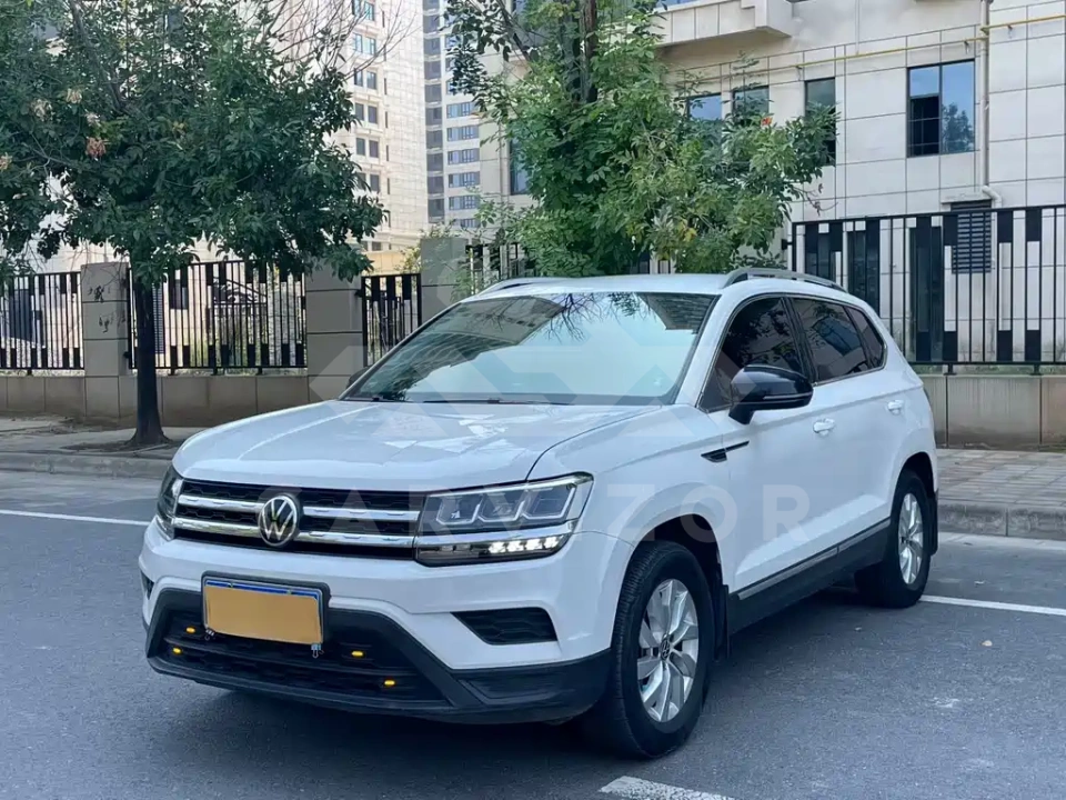Volkswagen Tharu