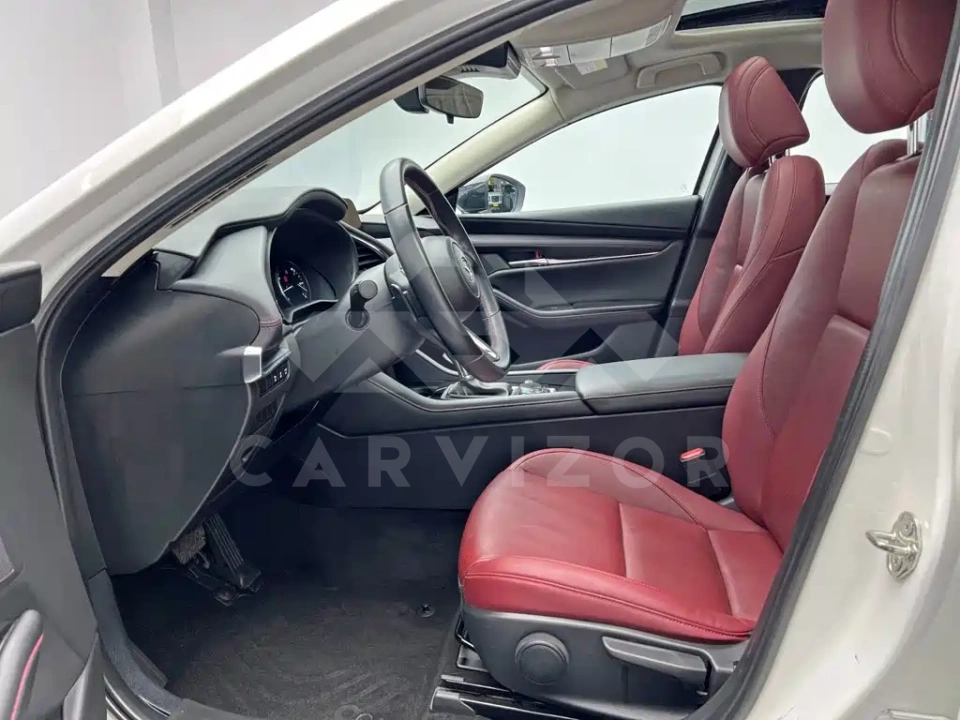 Mazda 3 Axela
