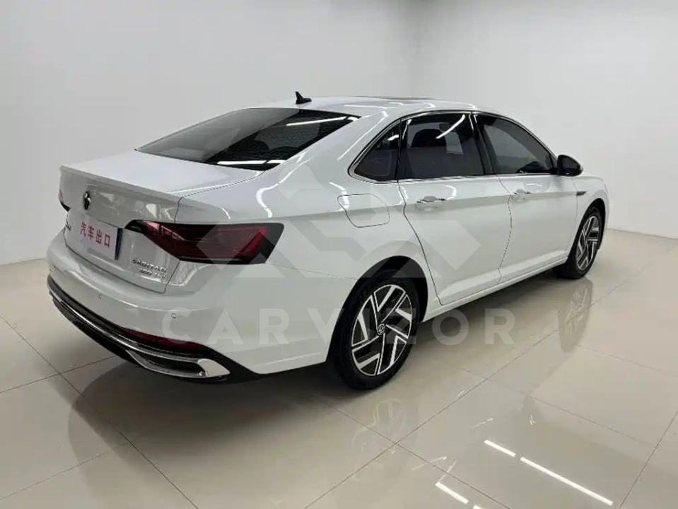 Volkswagen Sagitar