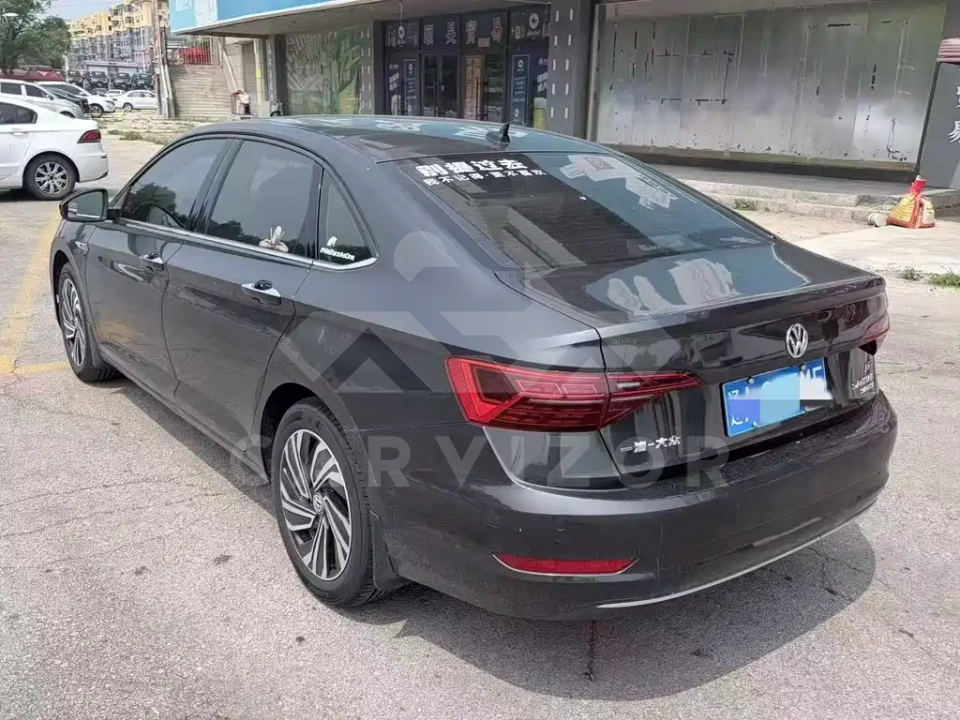 Volkswagen Sagitar