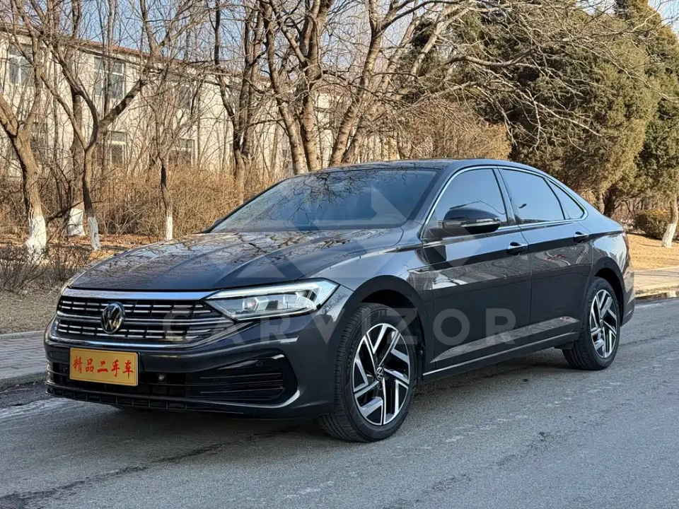 Volkswagen Sagitar