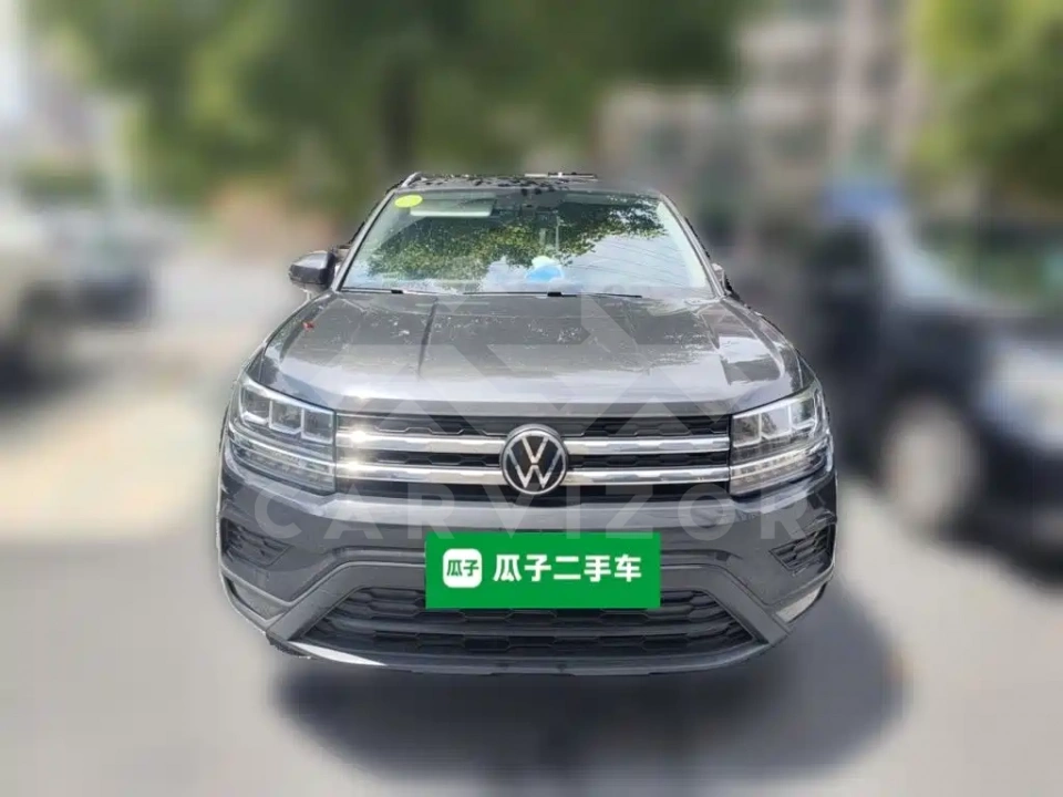 Volkswagen Tharu