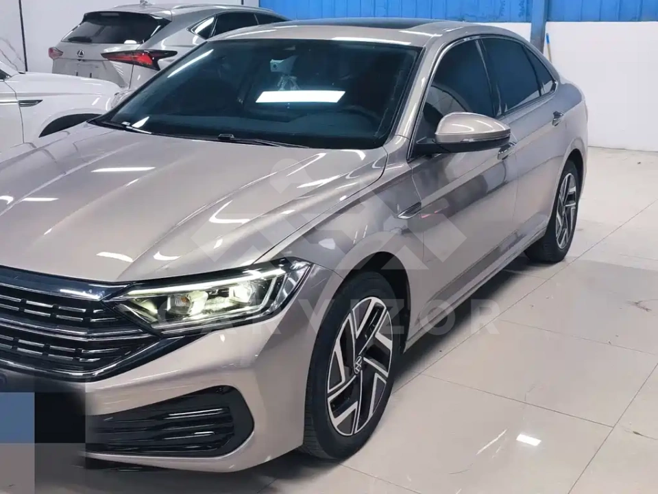 Volkswagen Sagitar