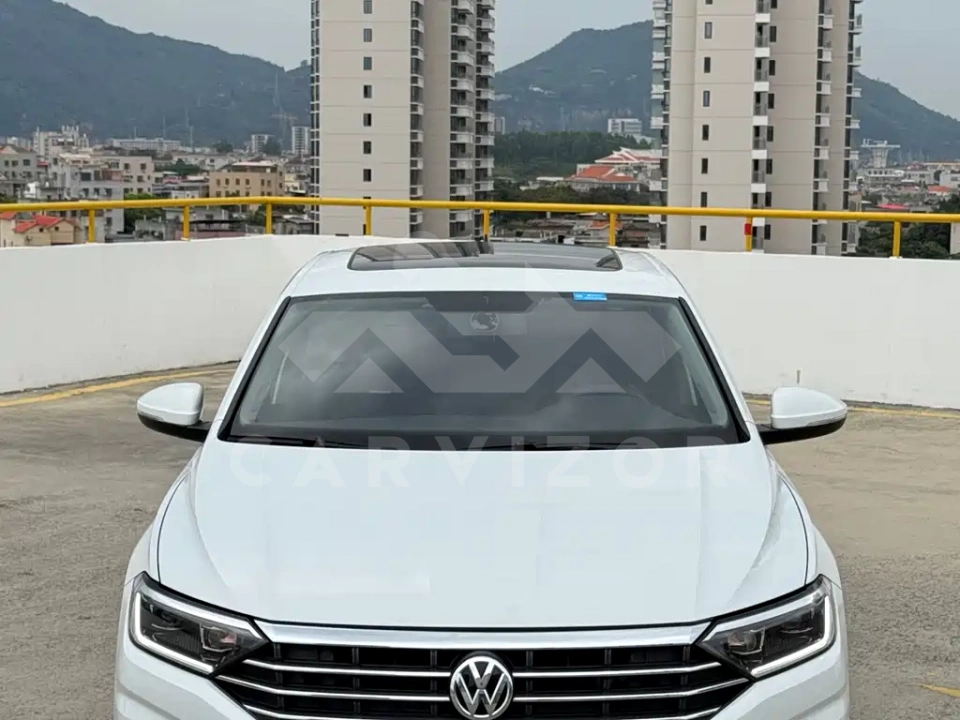 Volkswagen Sagitar
